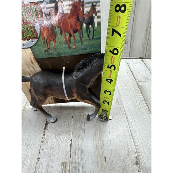 Vintage Greenbrier Plastic Western Theme Brown Horse Figurine white feet New - Picture 5 of 10